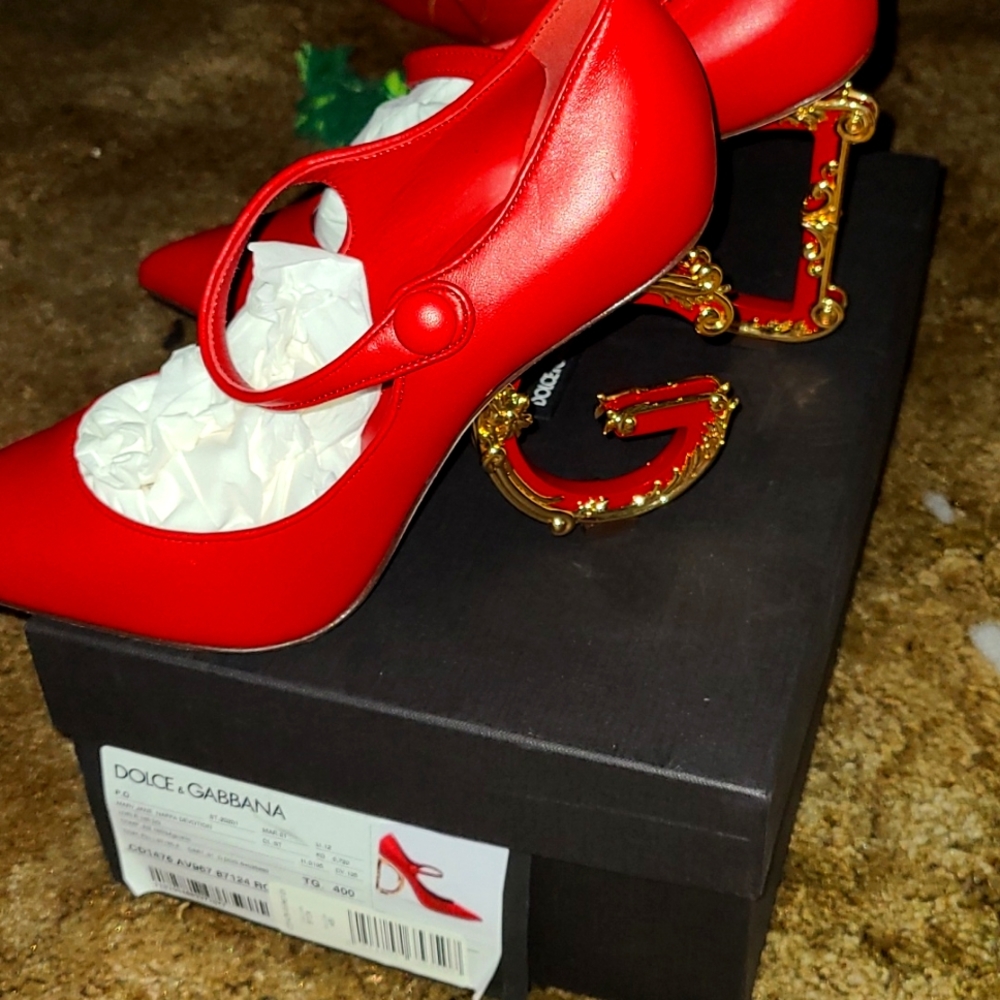 Dolce and Gabbana Mary Jane devotion collection